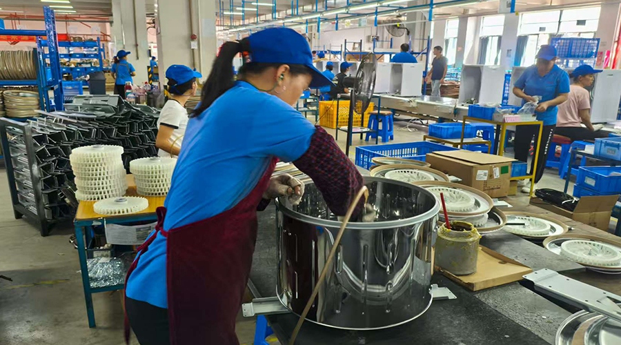 烘干機發(fā)出異響？別慌，我們來幫您