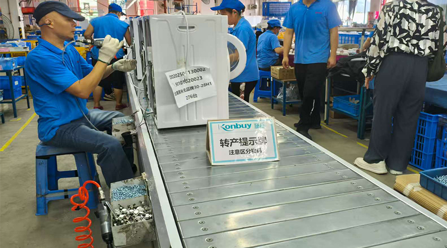 首檢把關(guān)，生產(chǎn)過程的質(zhì)量環(huán)節(jié)