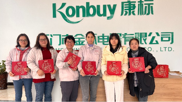 婦女節(jié)，溫暖每一顆心